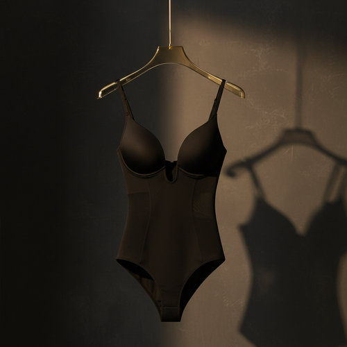 Body Preto — Cabide Dourado